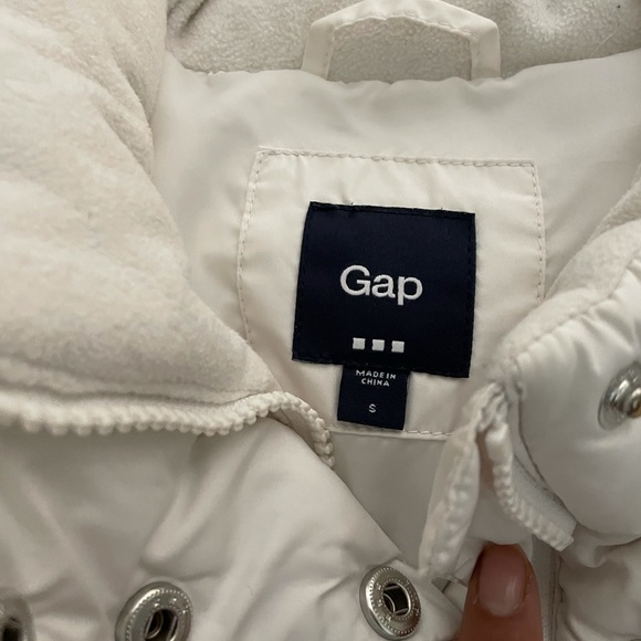 Vest - Picture 3 of 3